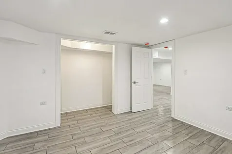 1622 South Central Park Avenue Chicago IL 60623