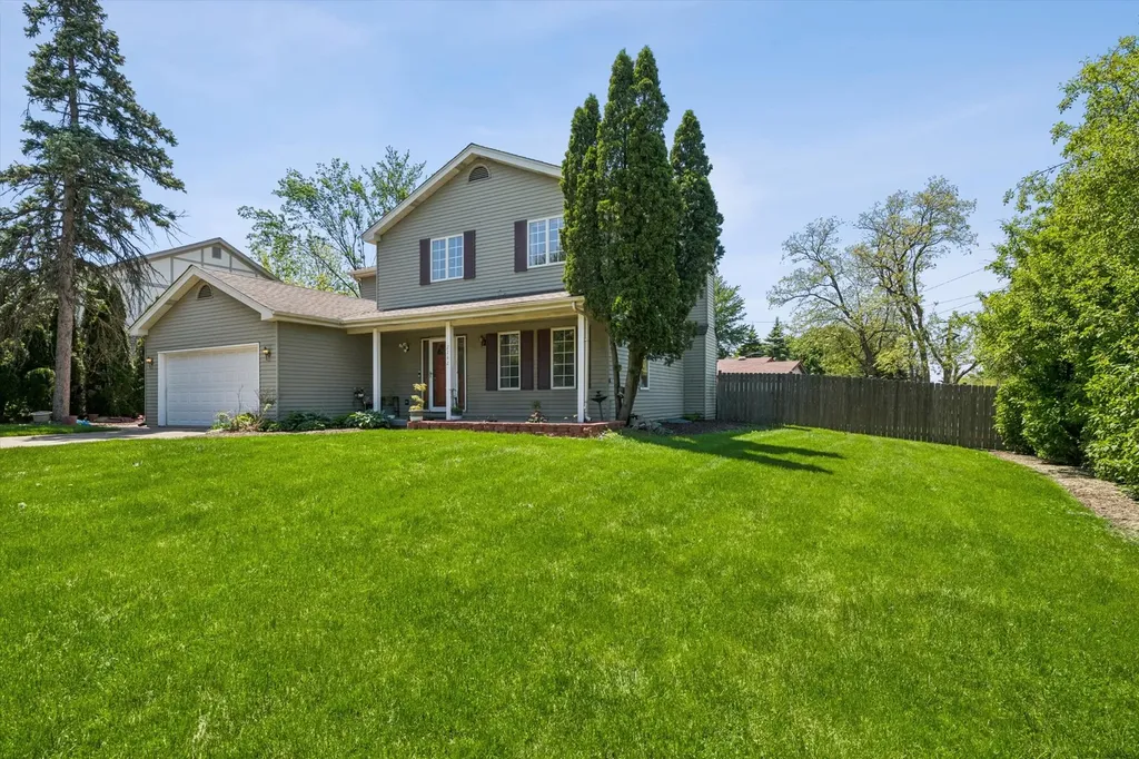 2142 North Summit Street Wheaton IL 60187
