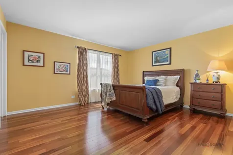 1198 Tulip Tree Lane Lake Villa IL 60046