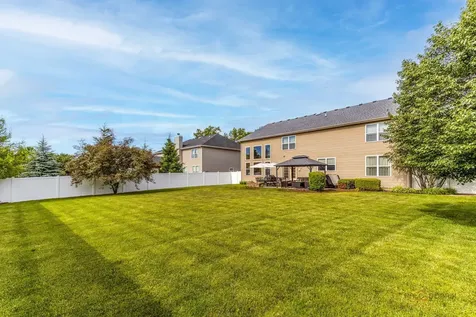 1198 Tulip Tree Lane Lake Villa IL 60046