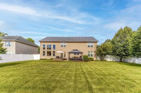 1198 Tulip Tree Lane Lake Villa IL 60046