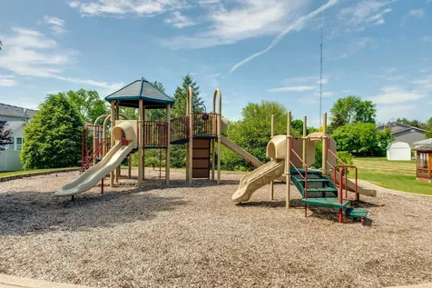 1198 Tulip Tree Lane Lake Villa IL 60046