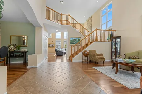 1198 Tulip Tree Lane Lake Villa IL 60046