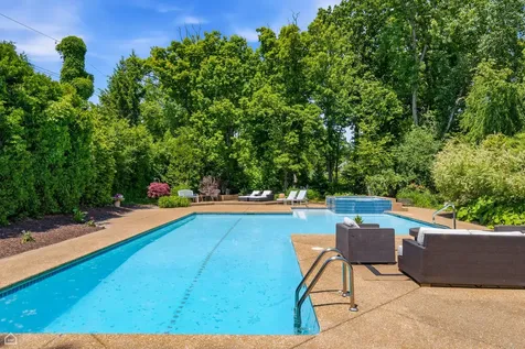 1540 Grant Road Northbrook IL 60062