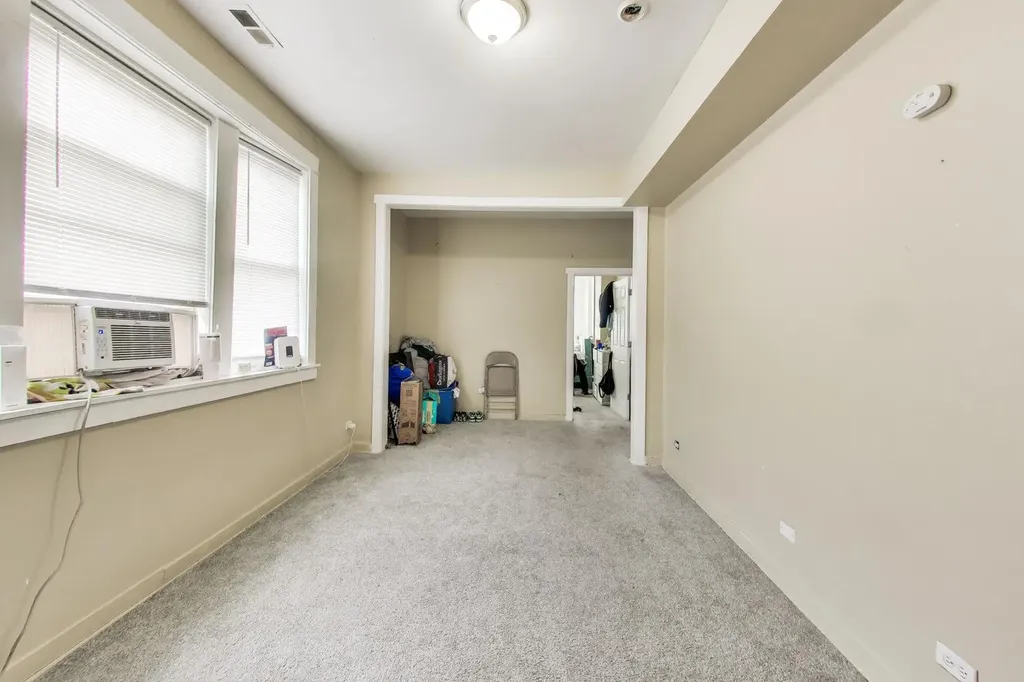 3046 West Polk Street Chicago IL 60612