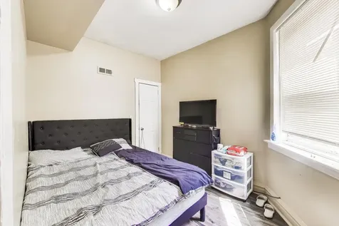 3046 West Polk Street Chicago IL 60612
