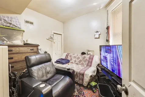 3046 West Polk Street Chicago IL 60612