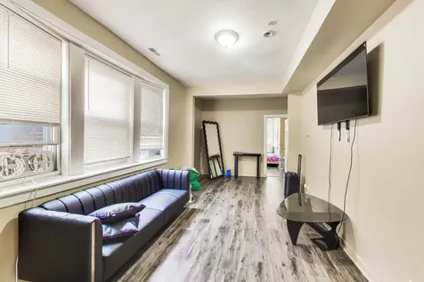 3046 West Polk Street Chicago IL 60612