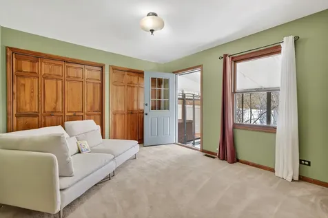 1659 Brittany Lane Hoffman Estates IL 60192