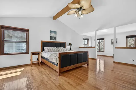 1659 Brittany Lane Hoffman Estates IL 60192