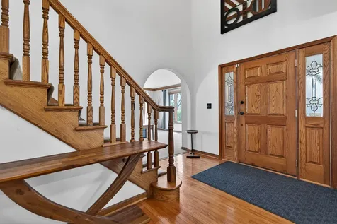 1659 Brittany Lane Hoffman Estates IL 60192