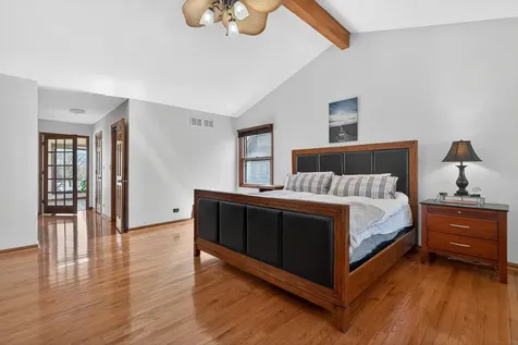 1659 Brittany Lane Hoffman Estates IL 60192