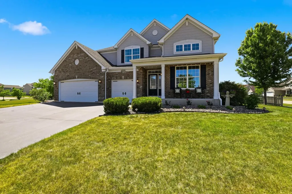 2701 Woodworth Avenue Woodstock IL 60098