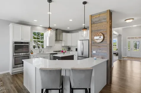 2701 Woodworth Avenue Woodstock IL 60098