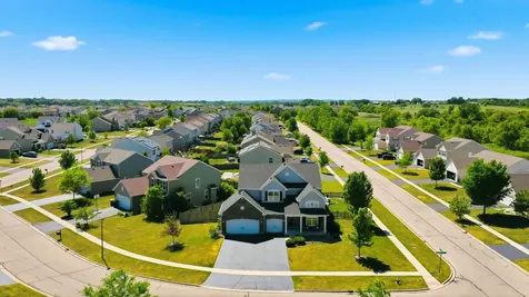 2701 Woodworth Avenue Woodstock IL 60098
