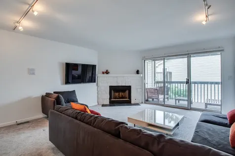 477 Village Green Road Naperville IL 60540