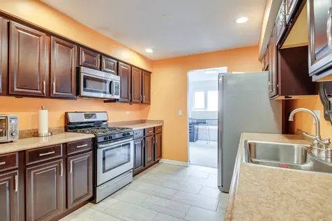 477 Village Green Road Naperville IL 60540