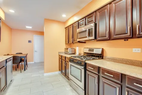 477 Village Green Road Naperville IL 60540