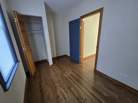 10653 South Mackinaw Avenue Chicago IL 60617