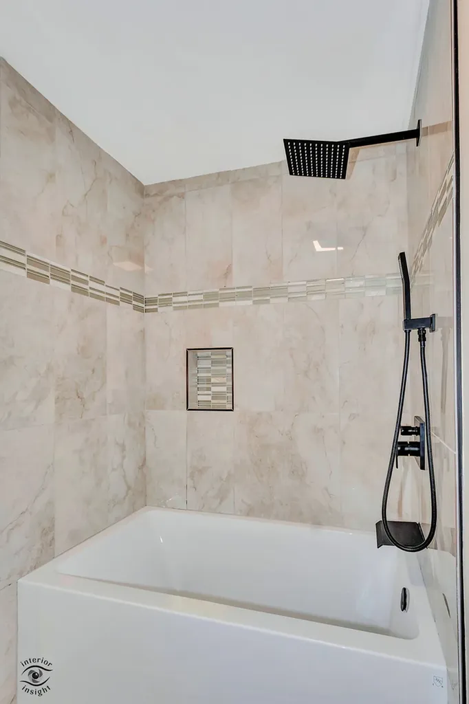 748 73RD Court Willowbrook IL 60527