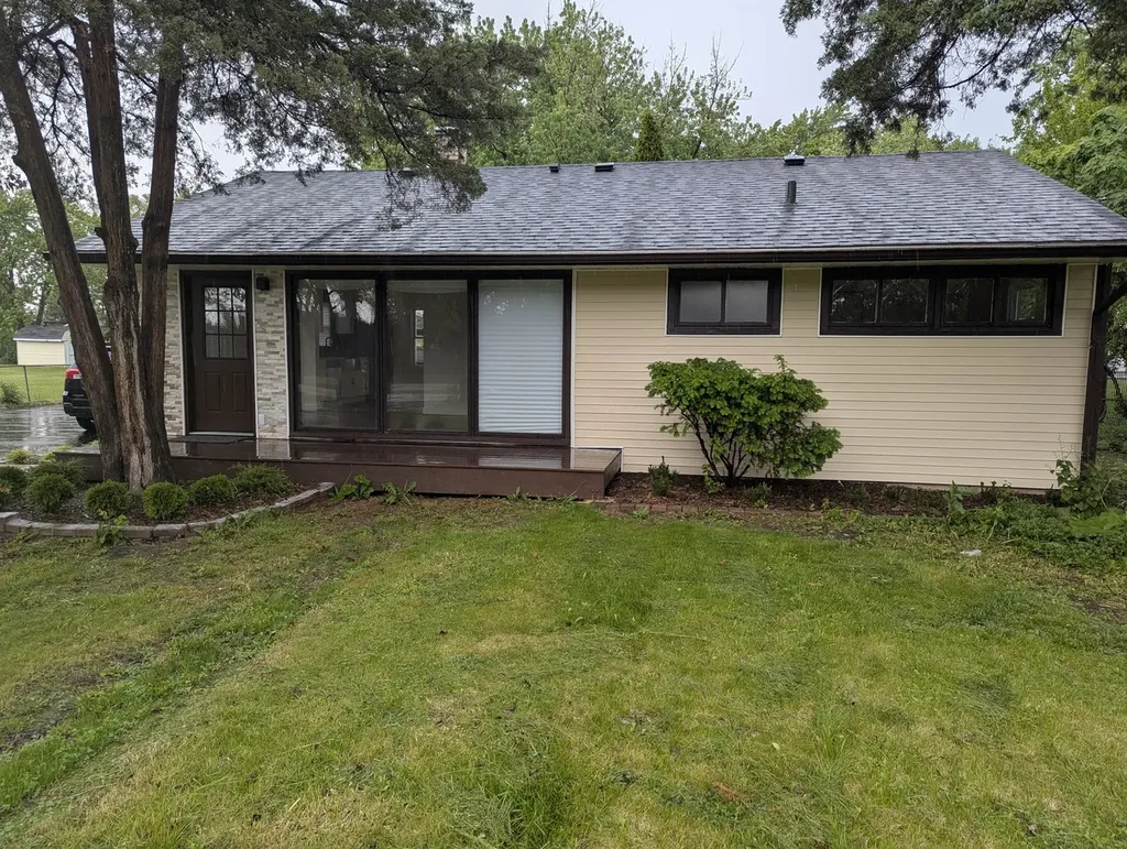 748 73RD Court Willowbrook IL 60527