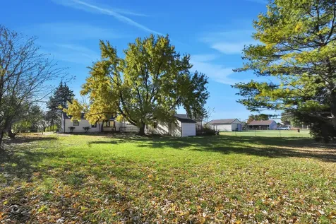 748 73RD Court Willowbrook IL 60527