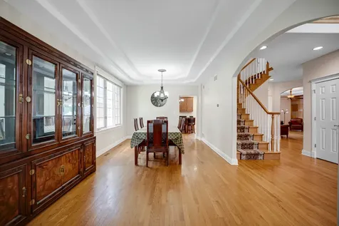 4825 West 92nd Street Oak Lawn IL 60453
