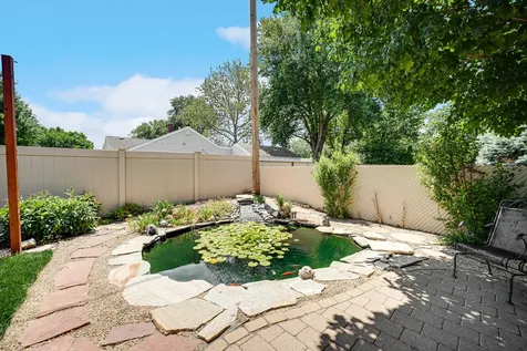 4825 West 92nd Street Oak Lawn IL 60453