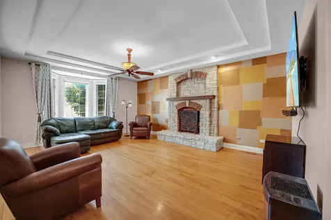 4825 West 92nd Street Oak Lawn IL 60453