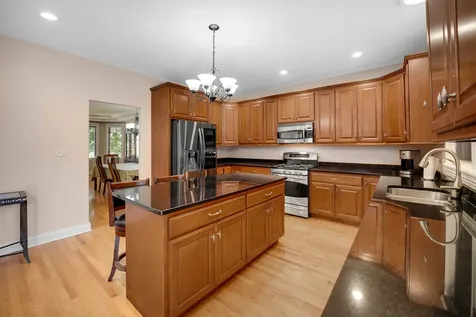 4825 West 92nd Street Oak Lawn IL 60453