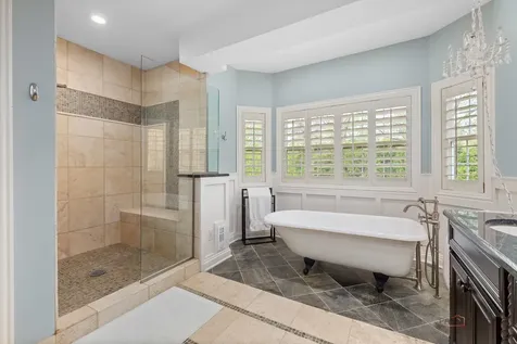 244 Clair View Court Lake Zurich IL 60047