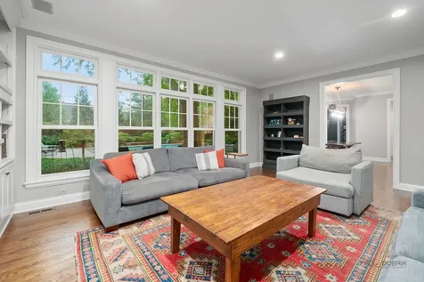 30 North Western Avenue Lake Forest IL 60045