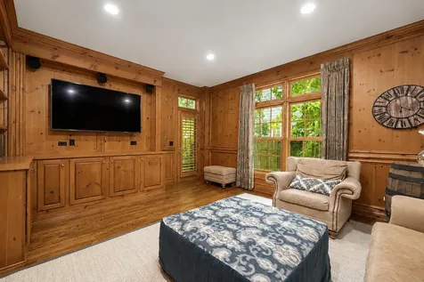 30 North Western Avenue Lake Forest IL 60045