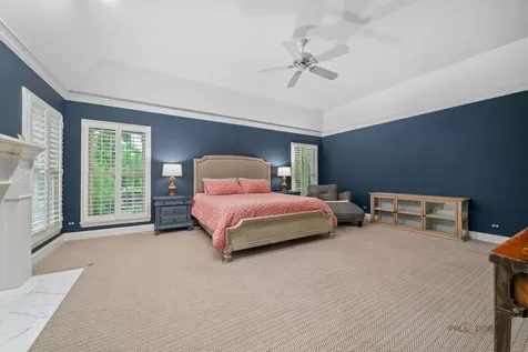 30 North Western Avenue Lake Forest IL 60045