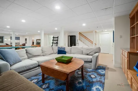 30 North Western Avenue Lake Forest IL 60045