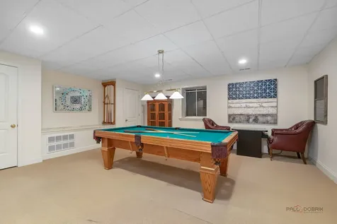 30 North Western Avenue Lake Forest IL 60045