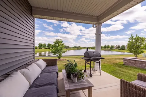 833 Americana Avenue Pingree Grove IL 60140
