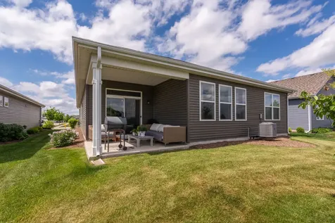 833 Americana Avenue Pingree Grove IL 60140