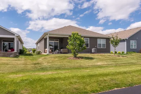 833 Americana Avenue Pingree Grove IL 60140
