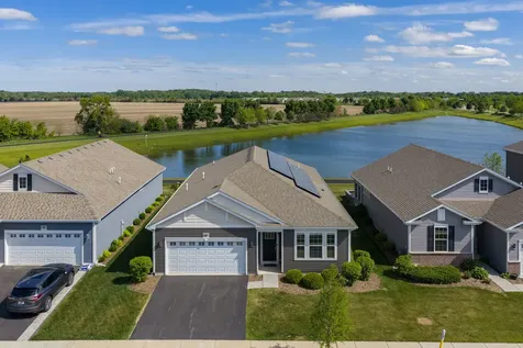 833 Americana Avenue Pingree Grove IL 60140