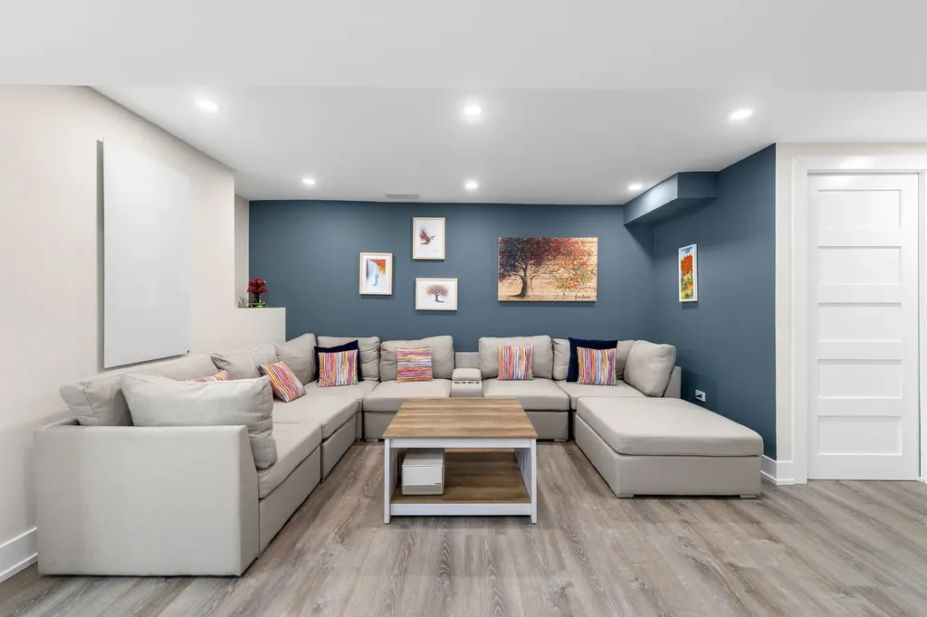 3136 South Komensky Avenue Chicago IL 60623