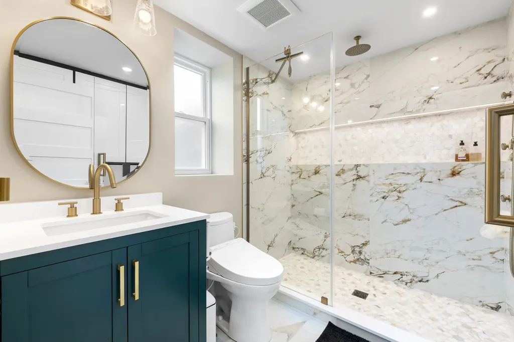 3136 South Komensky Avenue Chicago IL 60623
