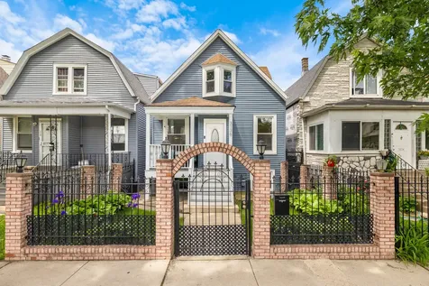 3136 South Komensky Avenue Chicago IL 60623