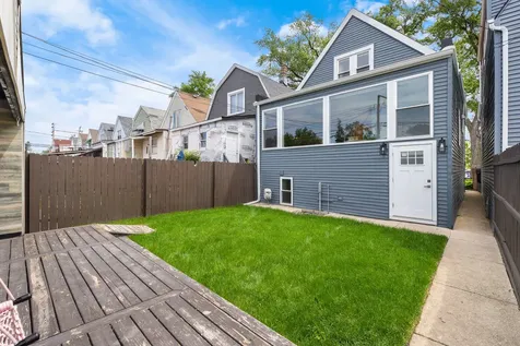 3136 South Komensky Avenue Chicago IL 60623