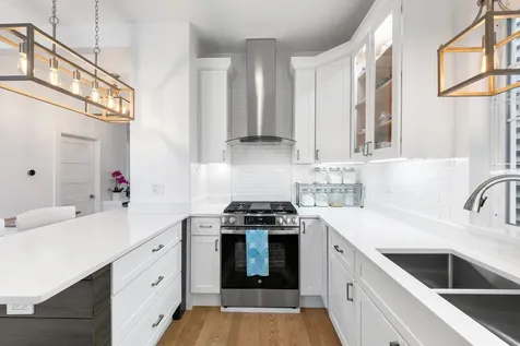 3136 South Komensky Avenue Chicago IL 60623