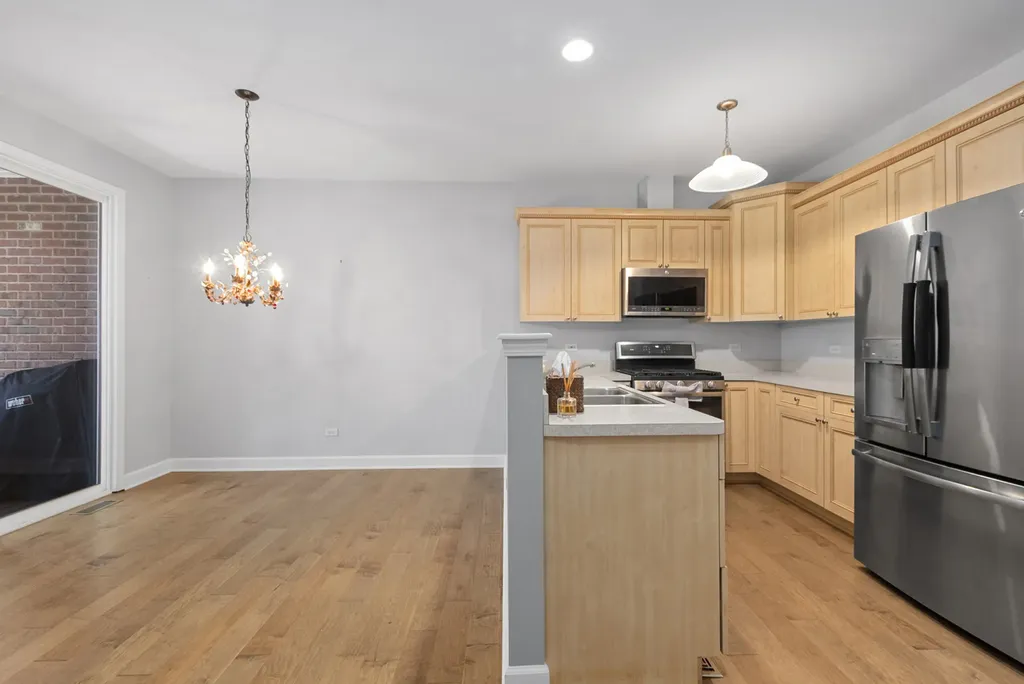 9411 Huber Court Orland Park IL 60467