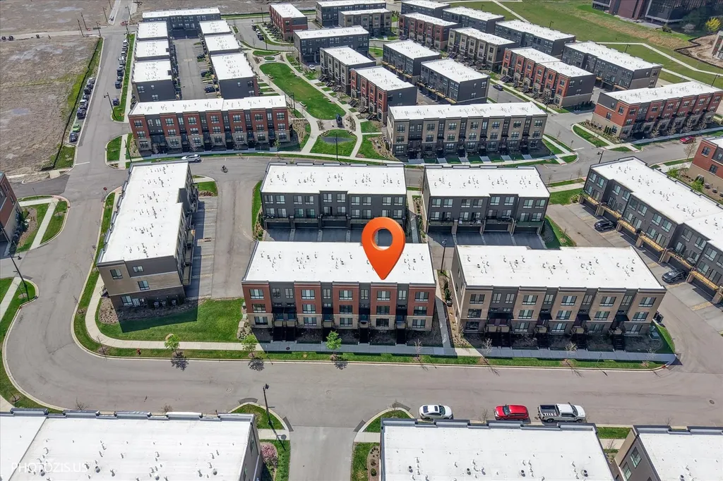 1271 Catalina Court Schaumburg IL 60173