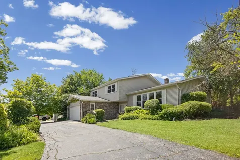 219 West Appletree Lane Arlington Heights IL 60004