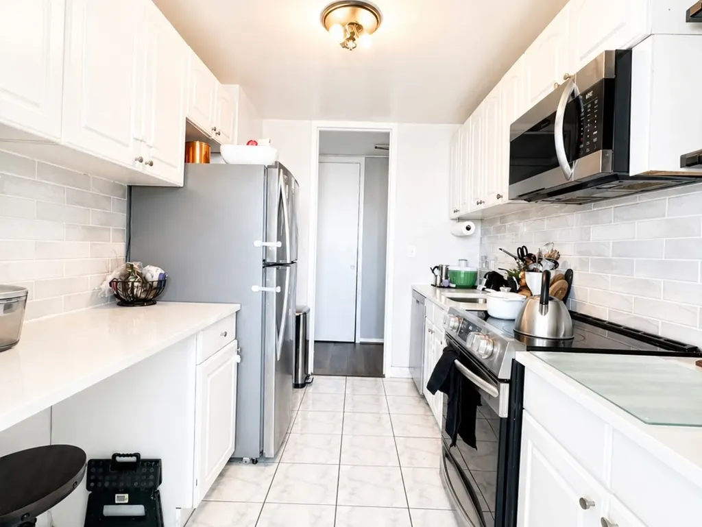 4800 South Chicago Beach Drive Chicago IL 60615