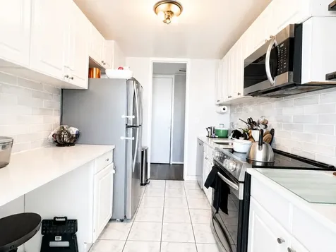 4800 South Chicago Beach Drive Chicago IL 60615